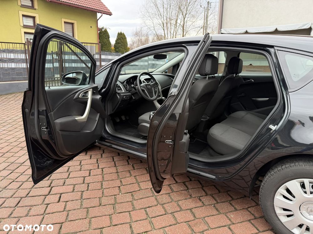 Opel Astra 1.4 Selection - 30