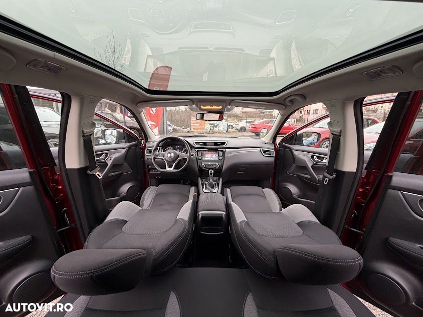 Nissan Qashqai 1.2 DIG-T Xtronic N-Connecta - 4