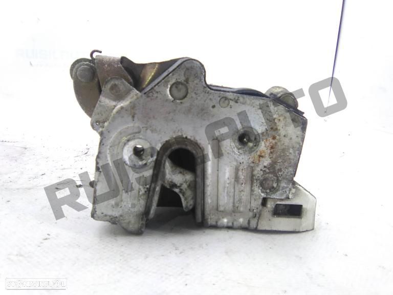 Fechadura Porta Trás Esquerda  Mercedes W201 (190) [1982_1993] - 1