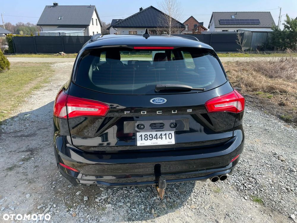 Ford Focus ver-2-0-ecoblue-st--line - 15
