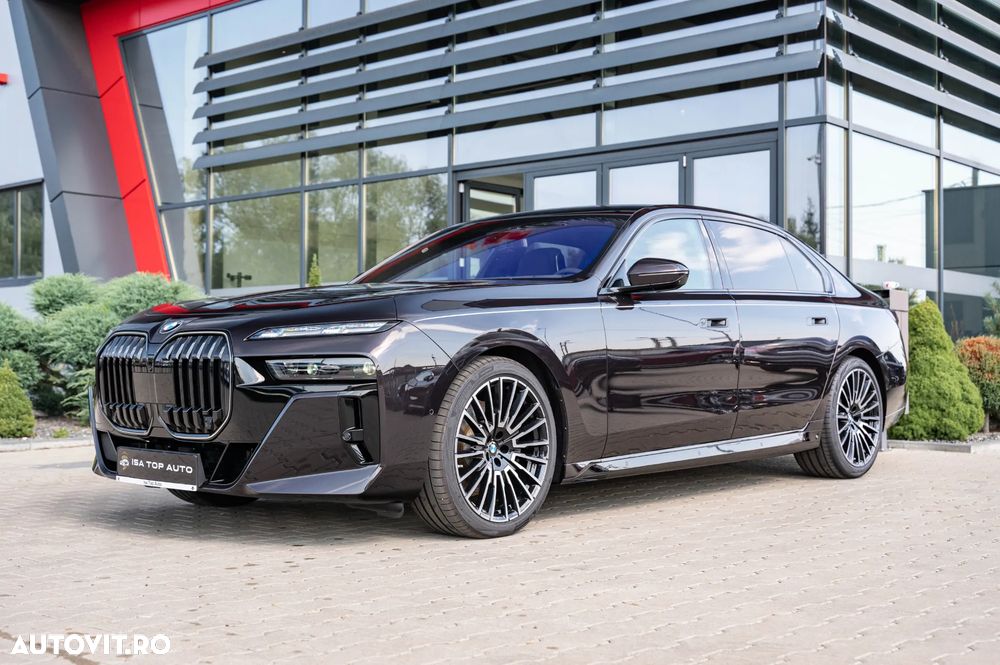 BMW Seria 7 - 31
