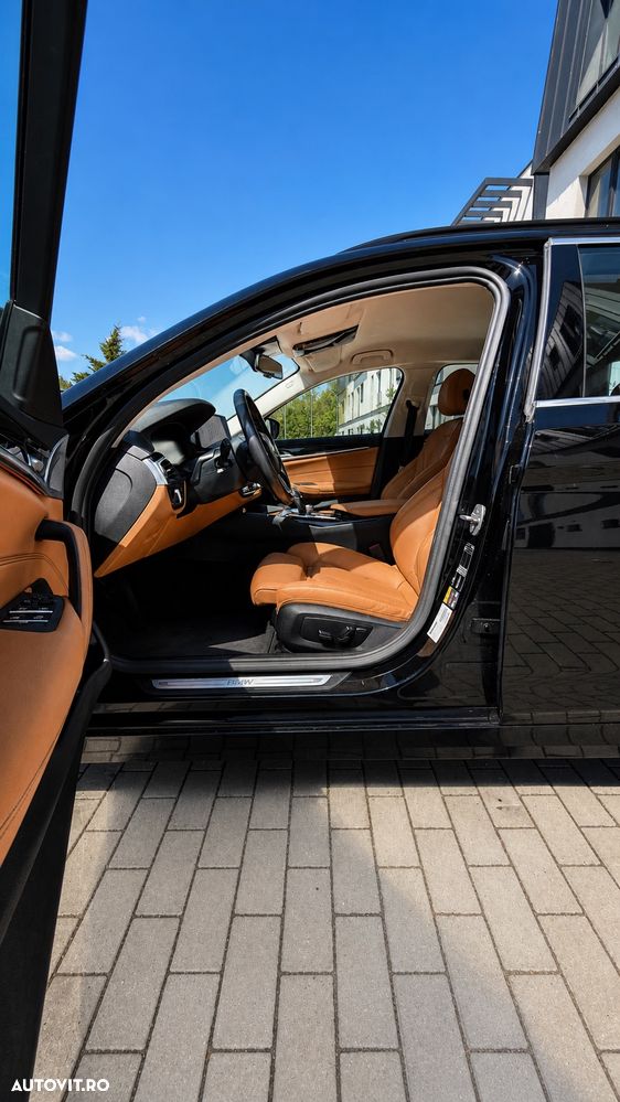 BMW Seria 5 530e xDrive Aut. - 12