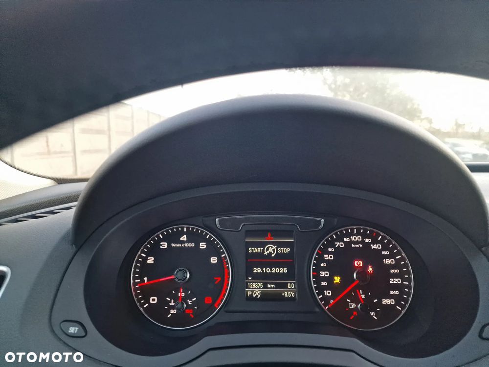 Audi Q3 1.4 TFSI Sport S tronic - 14