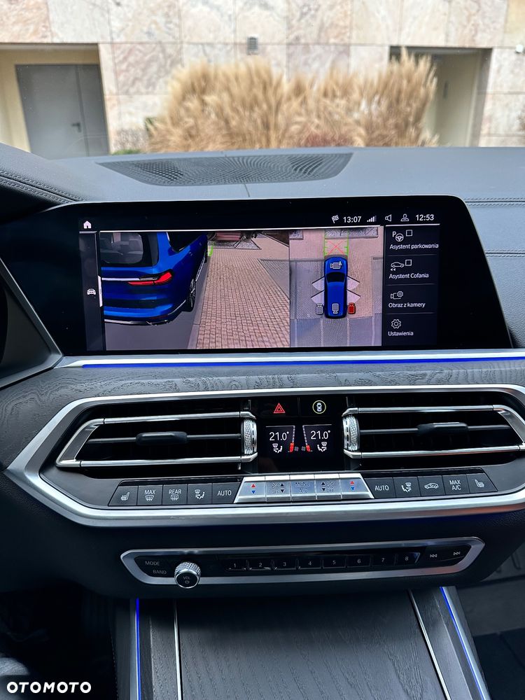 BMW X7 xDrive40i - 19