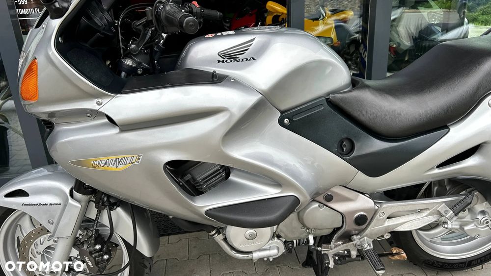 Honda Deauville - 6