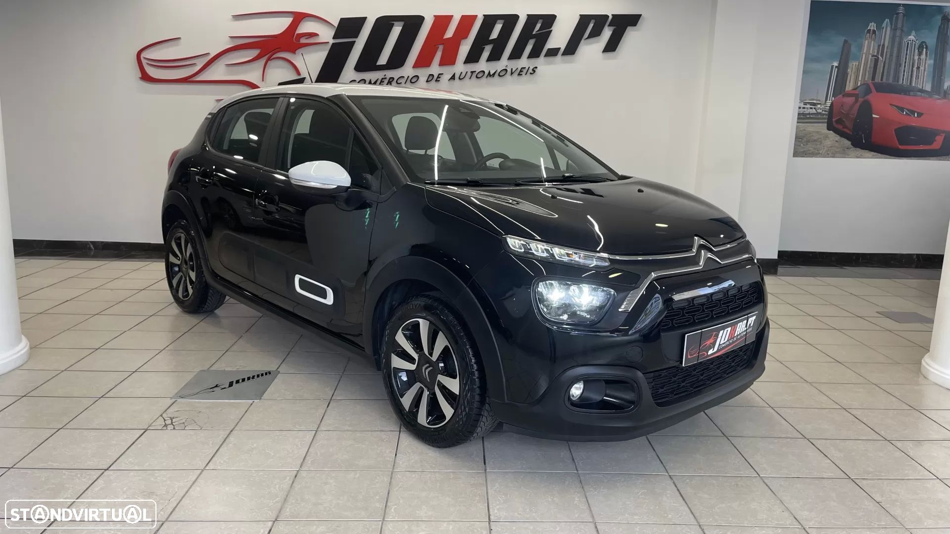 Citroën C3 1.2 PureTech Shine - 1