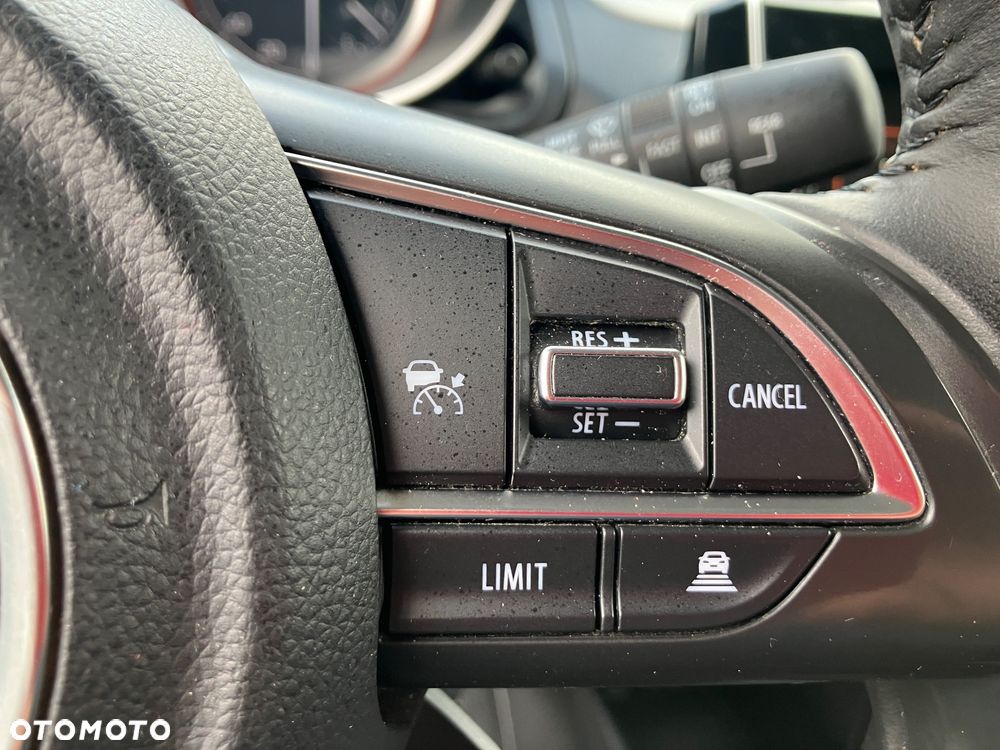 Suzuki Swift 1.2 Dualjet Hybrid Allgrip Comfort - 17