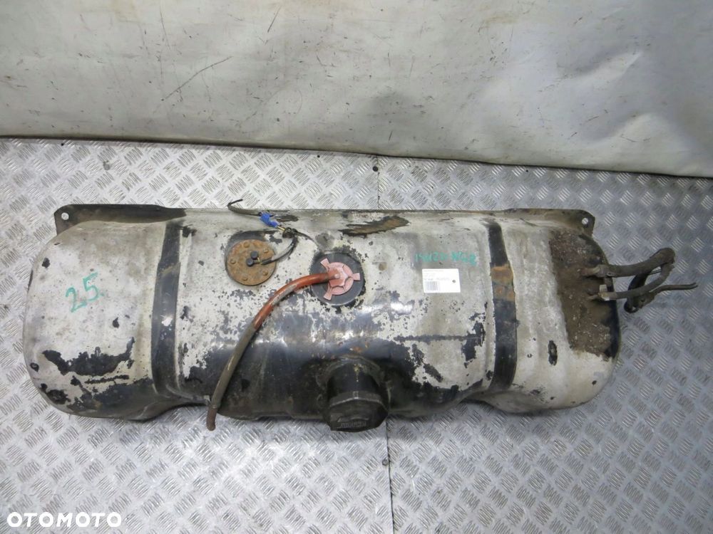 ISUZU NQR NPR NKR ZBIORNIK PALIWA BAK - 1