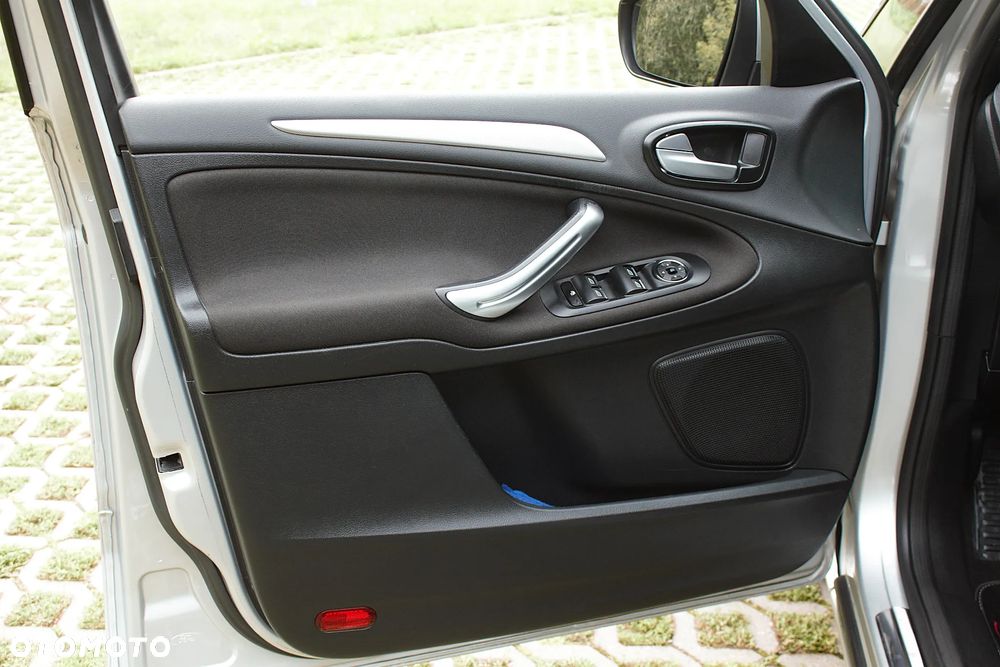 Ford S-Max 1.6 EcoBoost Trend - 11