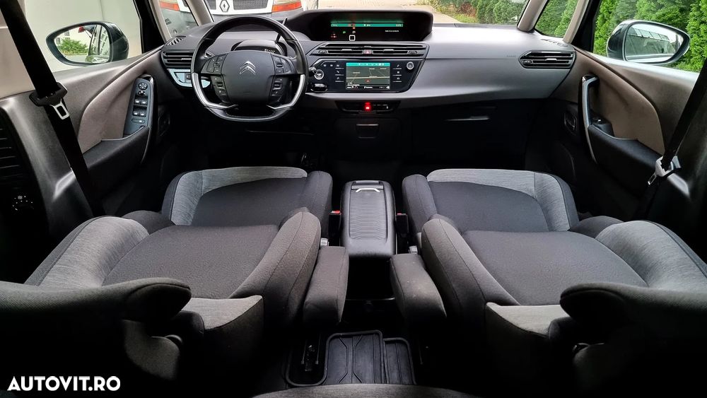 Citroën C4 BlueHDi 130 Stop&Start EAT8 PLUS - 25