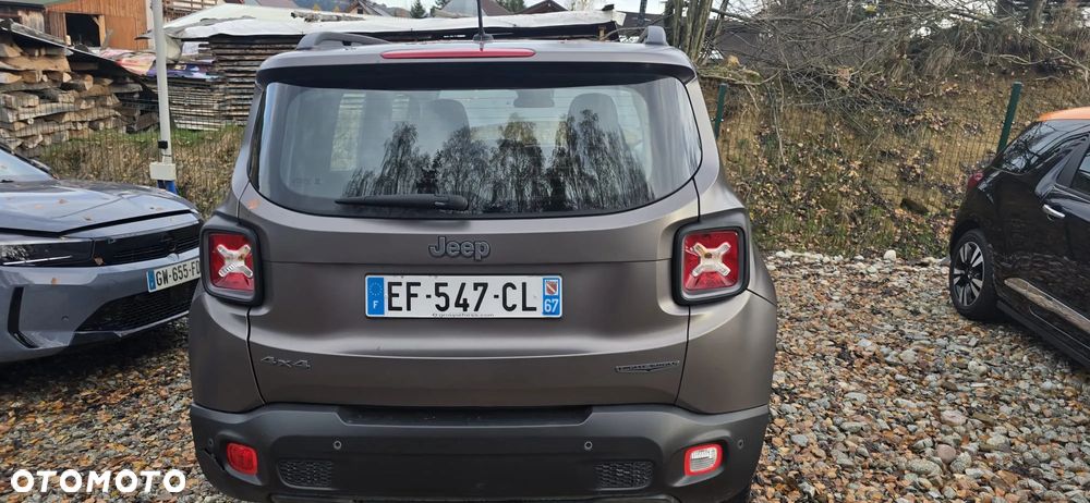 Jeep Renegade - 2