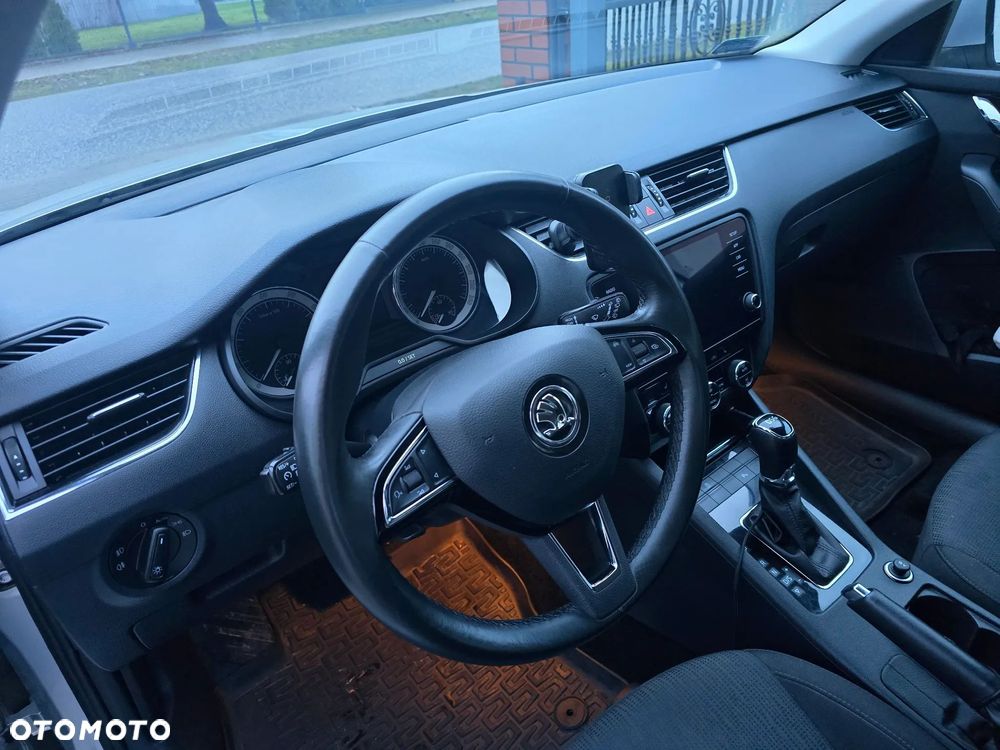 Skoda Octavia 2.0 TSI GPF Style DSG - 8