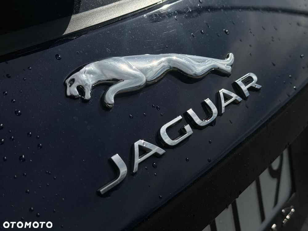 Jaguar F-Pace 3.0 P400 mHEV AWD HSE - 17