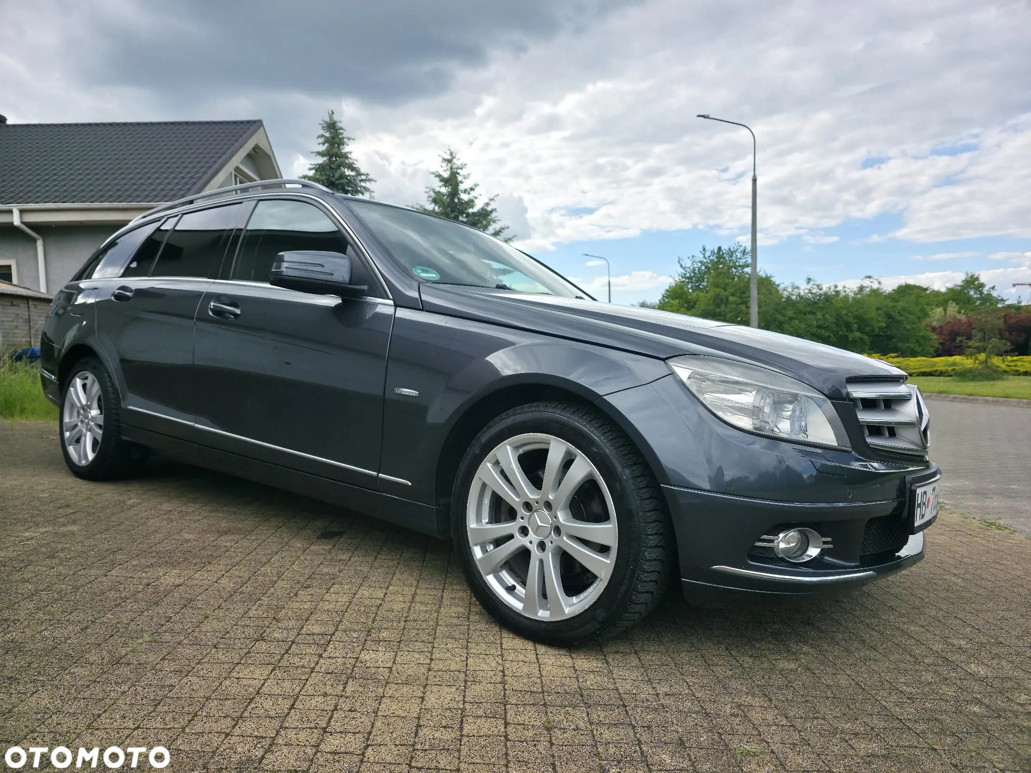 Mercedes-Benz Klasa C 180 T Kompressor Automatik BlueEFFICIENCY - 26