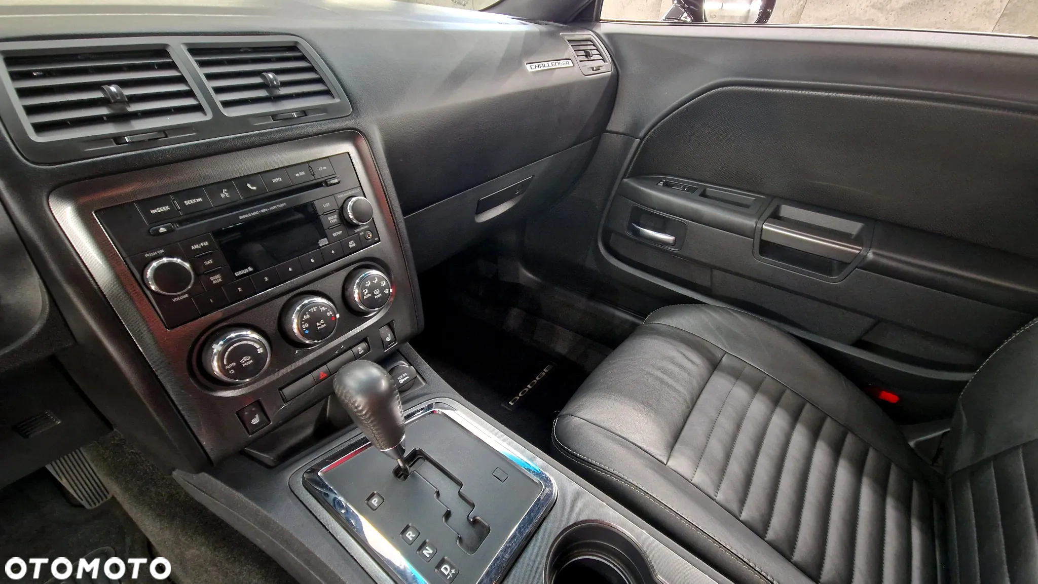 Dodge Challenger Automatik SXT Plus - 17