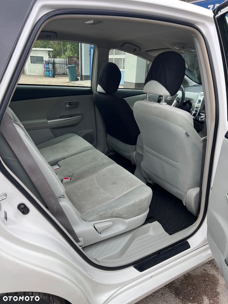 Toyota Prius - 18