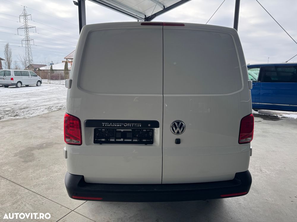Volkswagen Transporter - 9