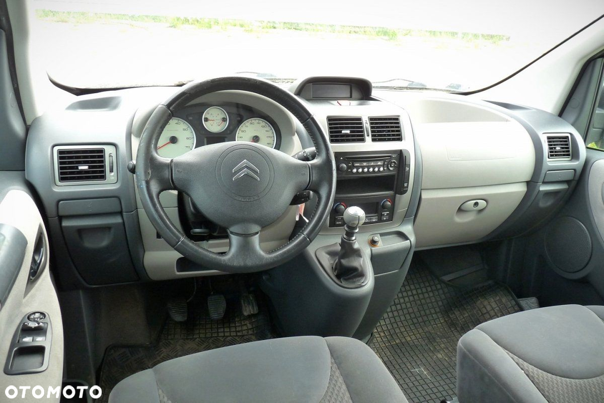 Citroen Jumpy II 2007 2.0HDI RHR Bus (MASKA, ZDERZAK, LAMPA, BŁOTNIK, DRZWI, KLAPA, SZYBA, FOTEL) - 15