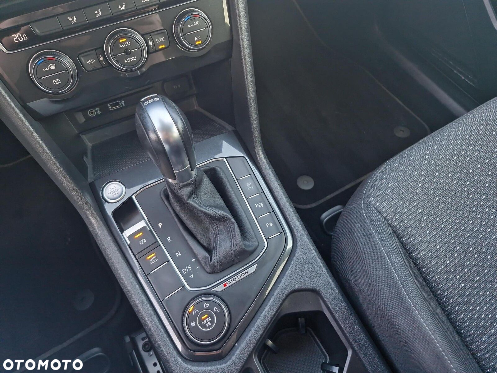 Volkswagen Tiguan Allspace - 16