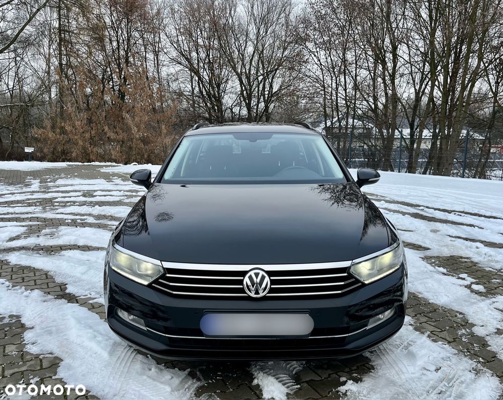 Volkswagen Passat Variant 2.0 TDI SCR DSG BlueMotion Comfortline - 2