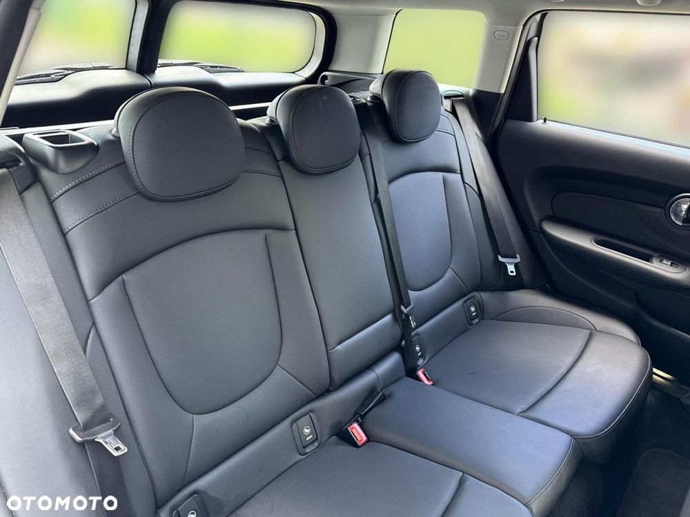 MINI Clubman - 14