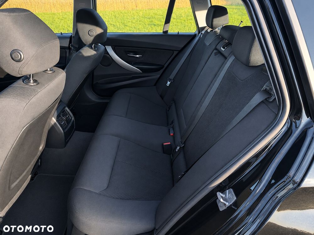 BMW Seria 3 - 20