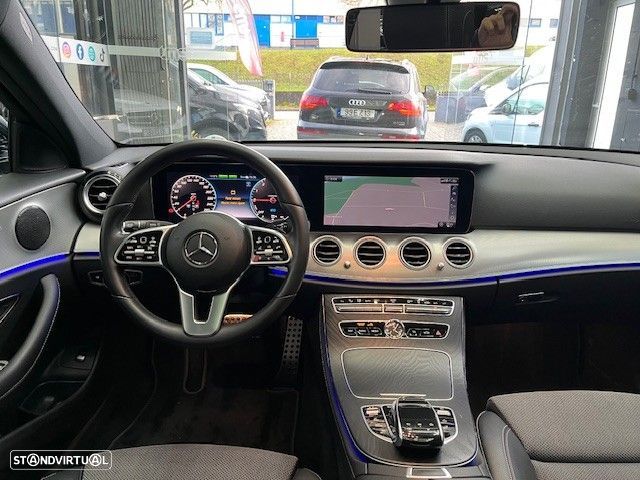 Mercedes-Benz E 300 de Exclusive Line - 12