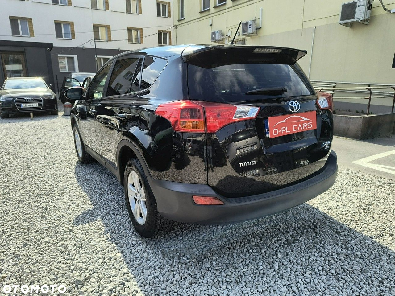 Toyota RAV4 - 7