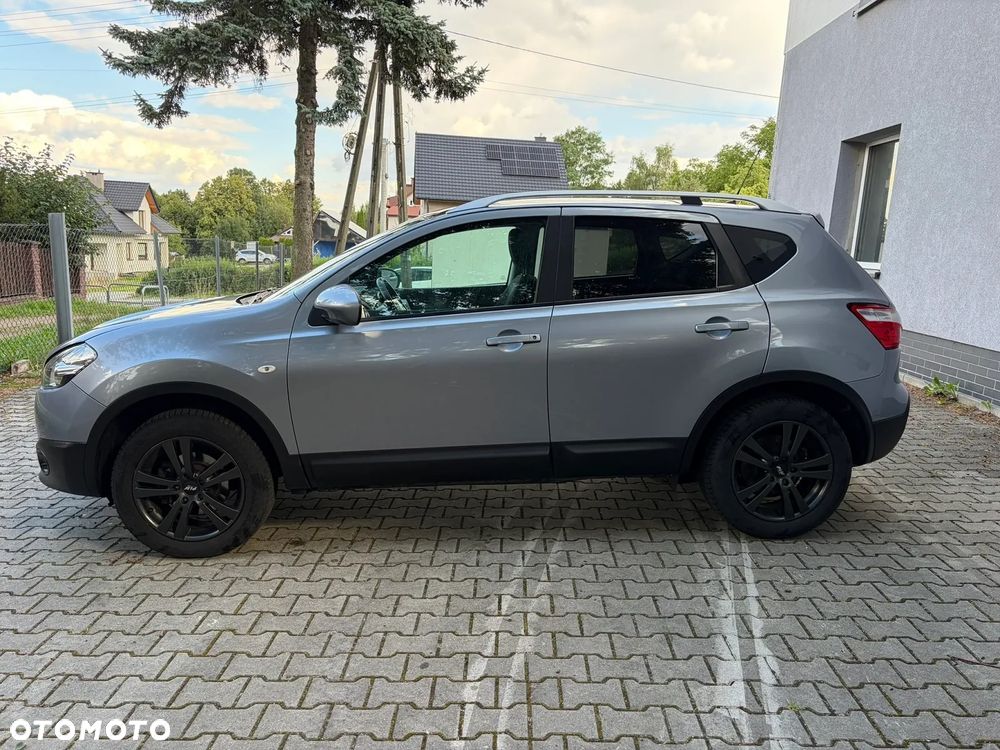 Nissan Qashqai 2.0 4 x 4 tekna - 27