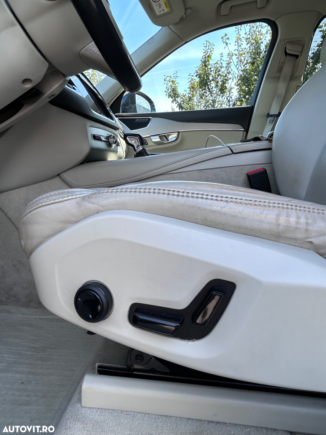 Volvo XC 90 - 6