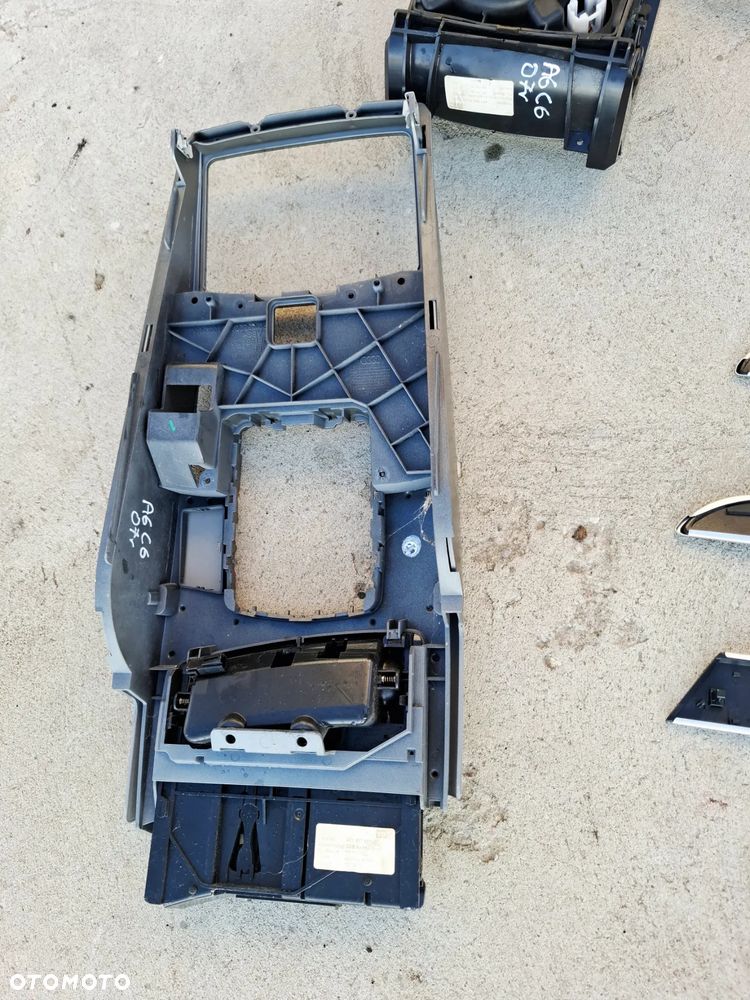 Listwy Dekory Drzwi Aluminium Quattro Komplet Audi A6 C6 - 28