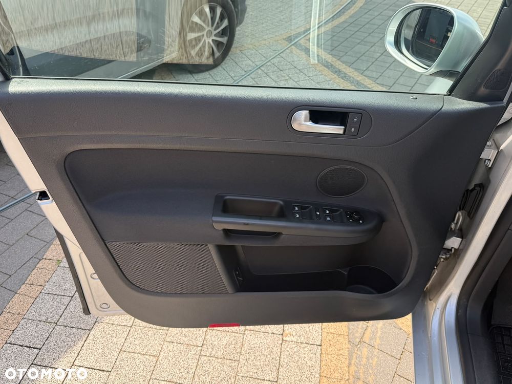 Volkswagen Golf Plus - 20