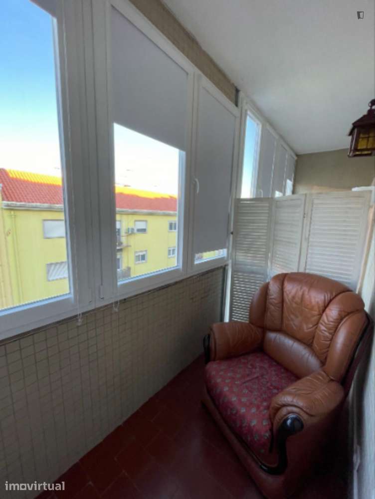 Quarto - localizado em Alvalade Lisbon - Grande imagem: 5/13