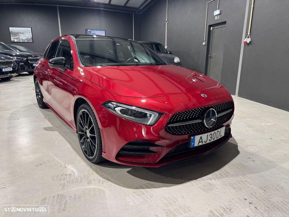 Mercedes-Benz A 250 e AMG Line - 2