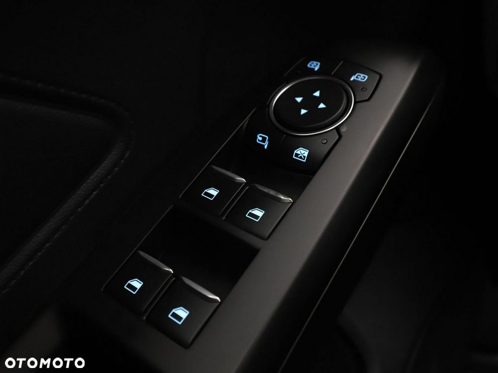 Ford Focus 1.0 EcoBoost mHEV Active - 34