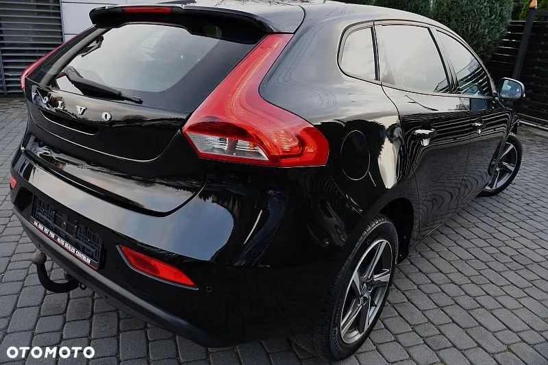 Volvo V40 D2 Momentum - 29