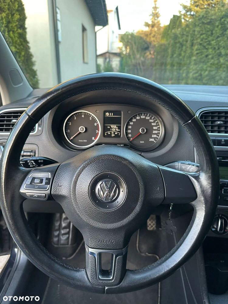 Volkswagen Polo 1.2 TSI Highline DSG - 16