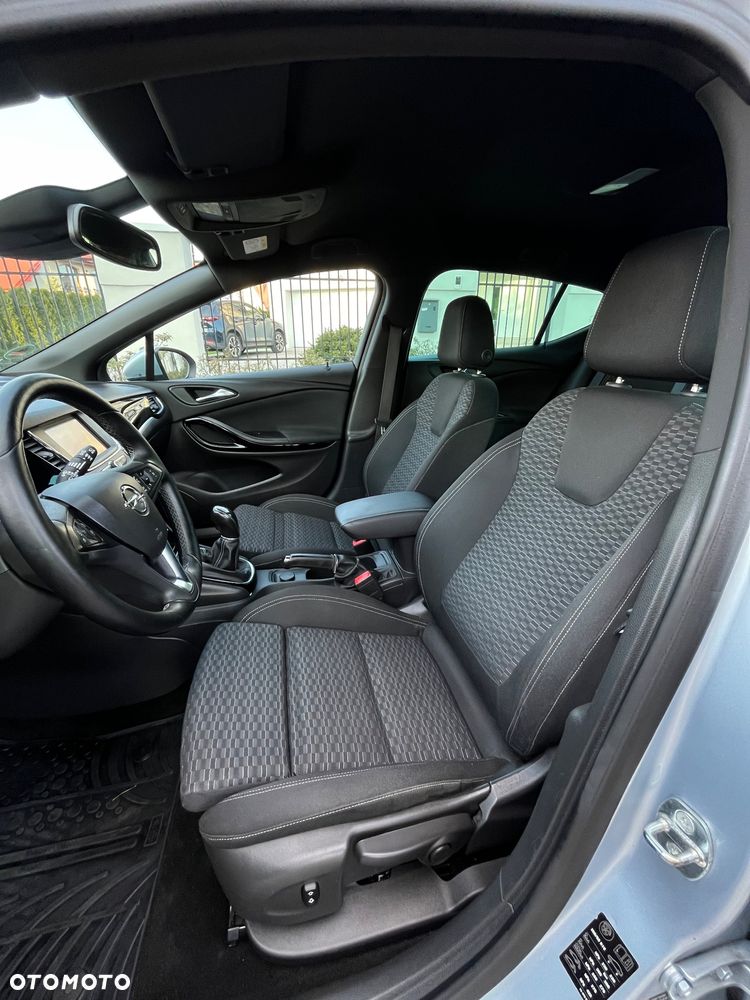 Opel Astra 1.4 T Elite - 8