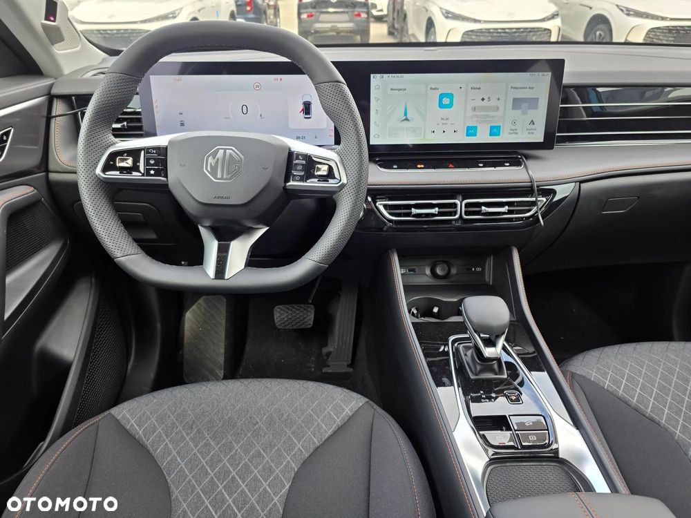 MG HS 1.5 T-GDI Excite DCT - 13