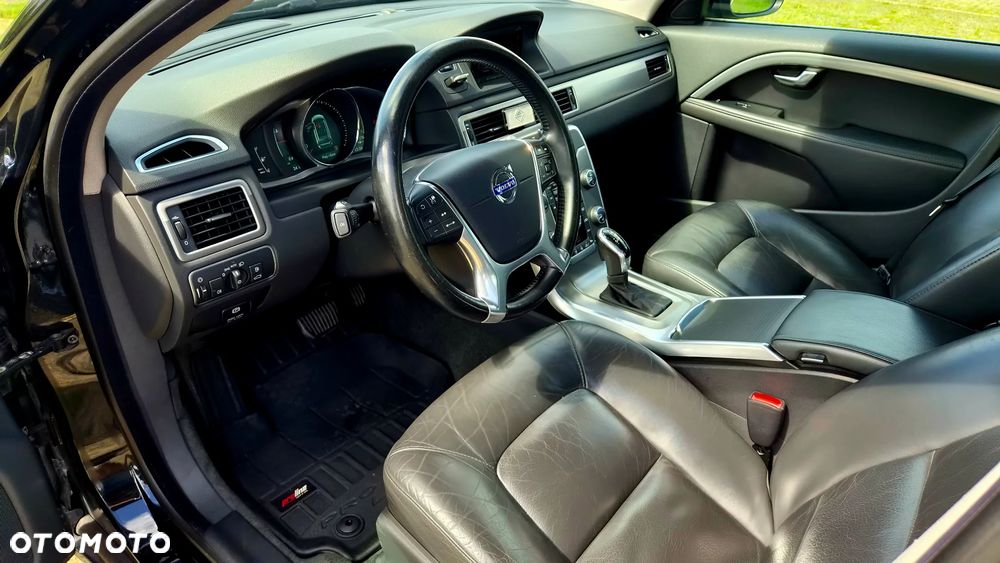 Volvo V70 D4 Geartronic Momentum - 12