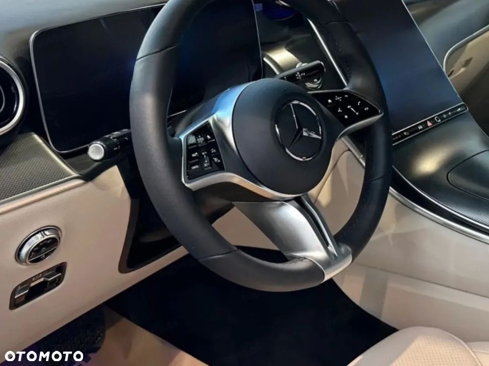Mercedes-Benz GLC 200 4-Matic - 4