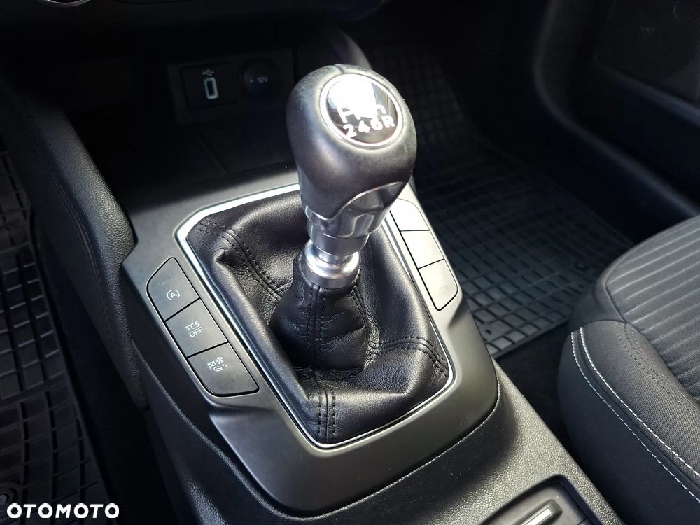 Ford Focus 1.0 EcoBoost Titanium - 26