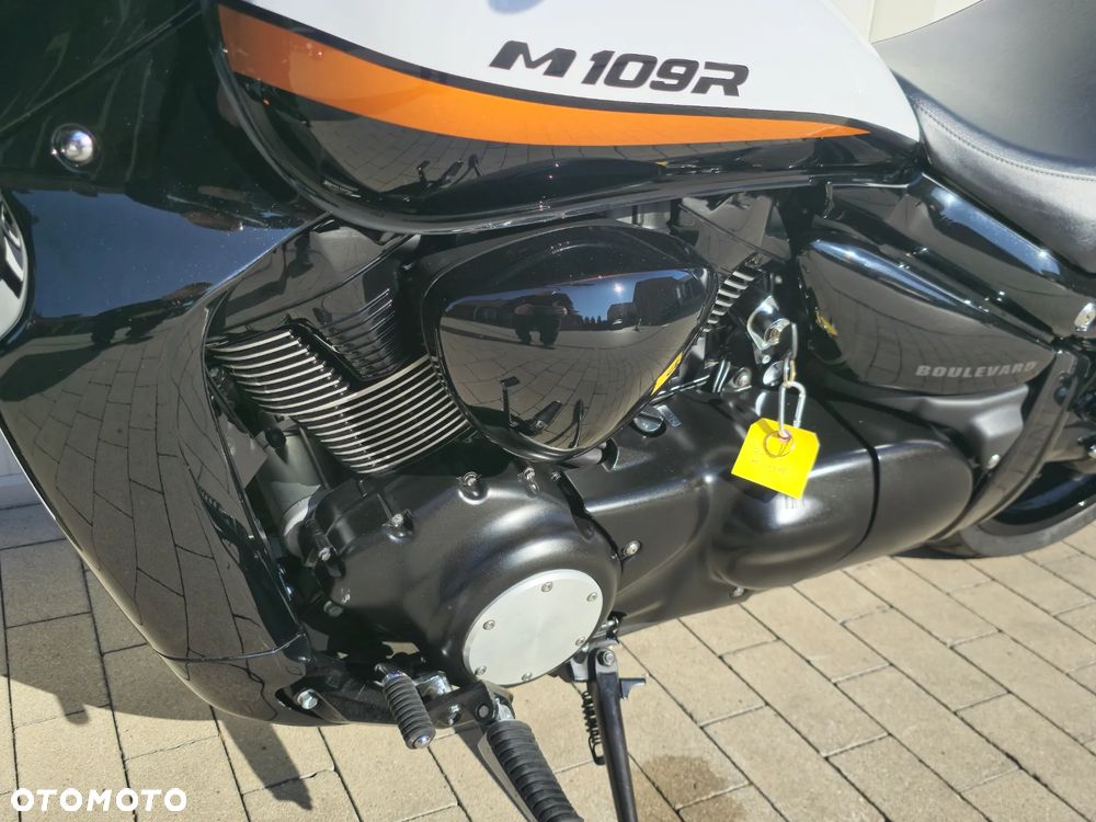 Suzuki Boulevard - 11