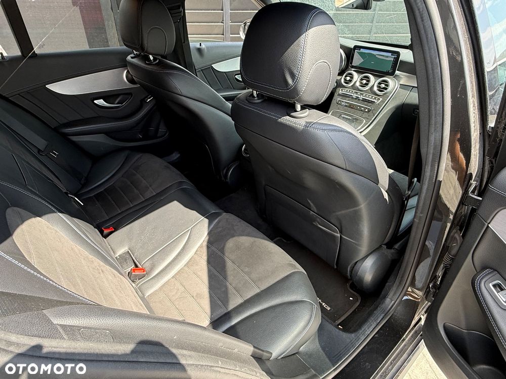 Mercedes-Benz Klasa C 220 d 9G-TRONIC Night Edition - 10