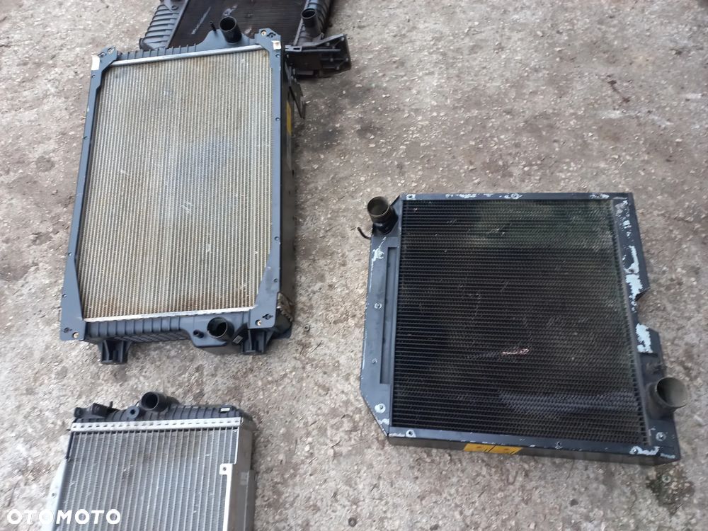 Chłodnica wody case,new holland,steyer,84249173,t7,cvt,cvx,87385213,87754143,valtra,walmet,massey, - 1