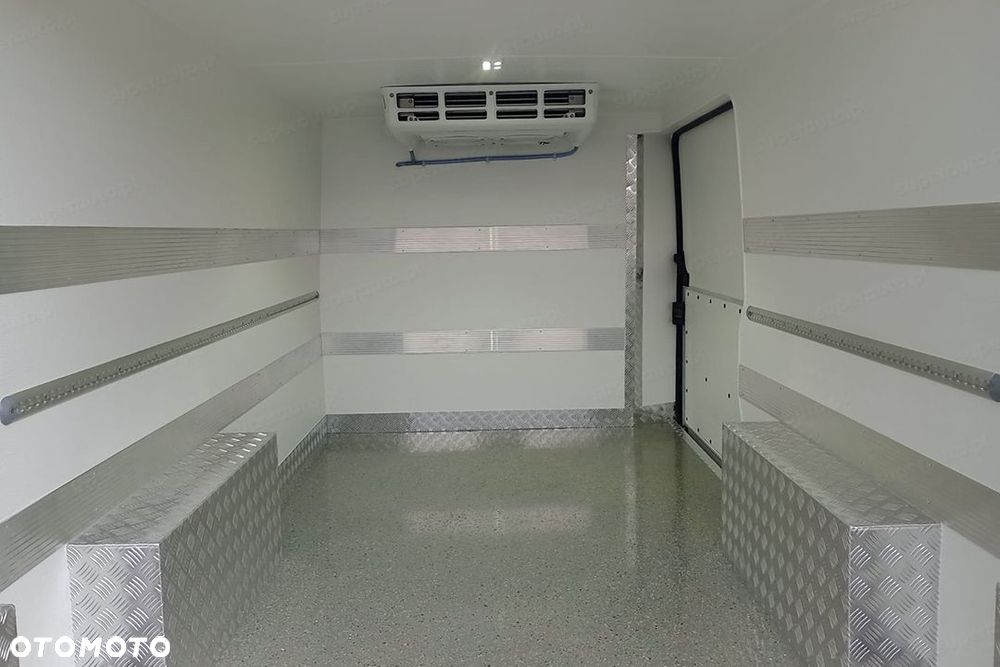 Fiat Ducato L2H1 Izoterma 2.2 120KM - 10