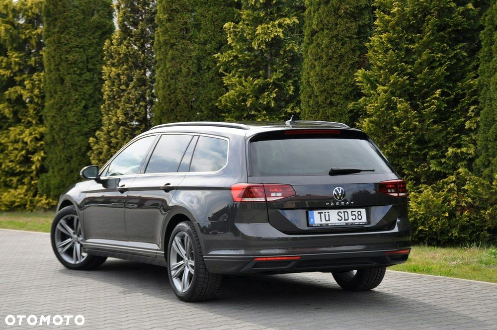 Volkswagen Passat Variant - 15