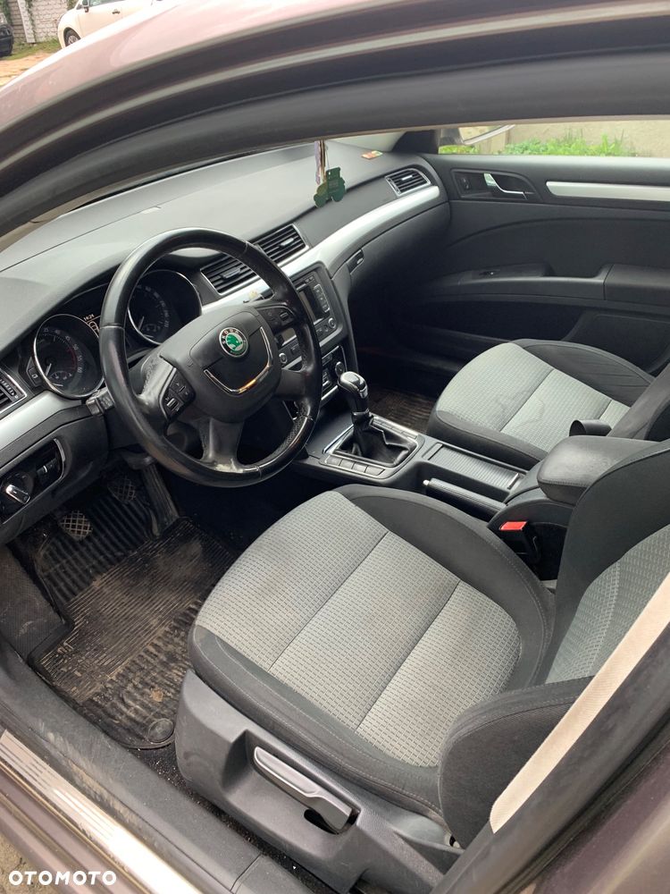 Skoda Superb 1.6 TDI Ambition Greenline - 6