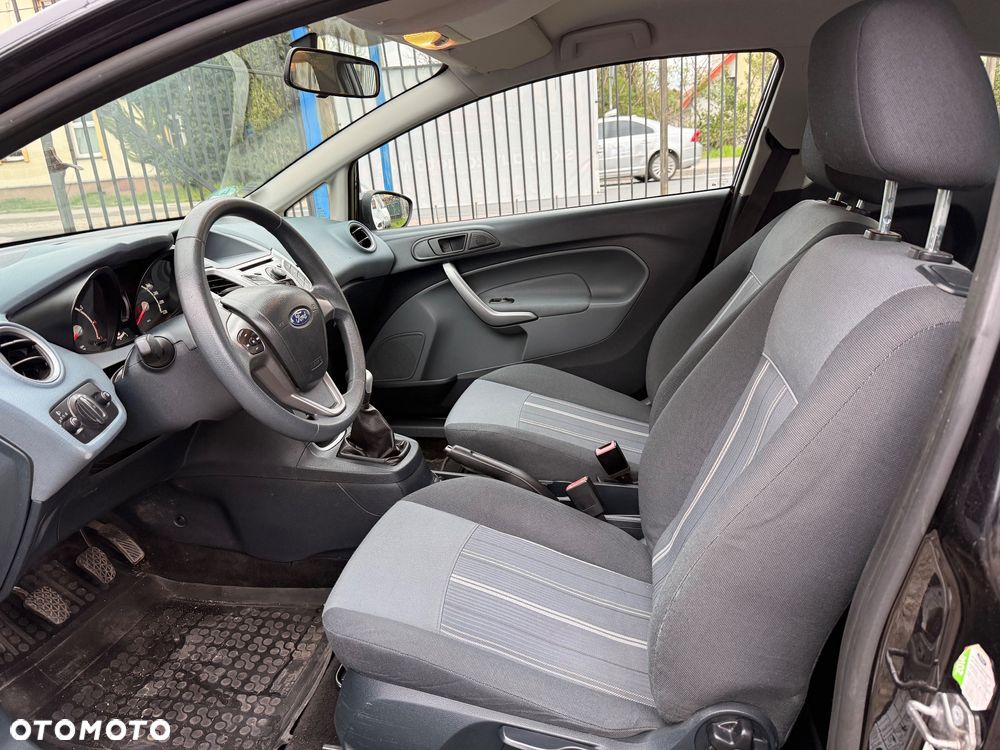 Ford Fiesta 1.25 Silver X - 9