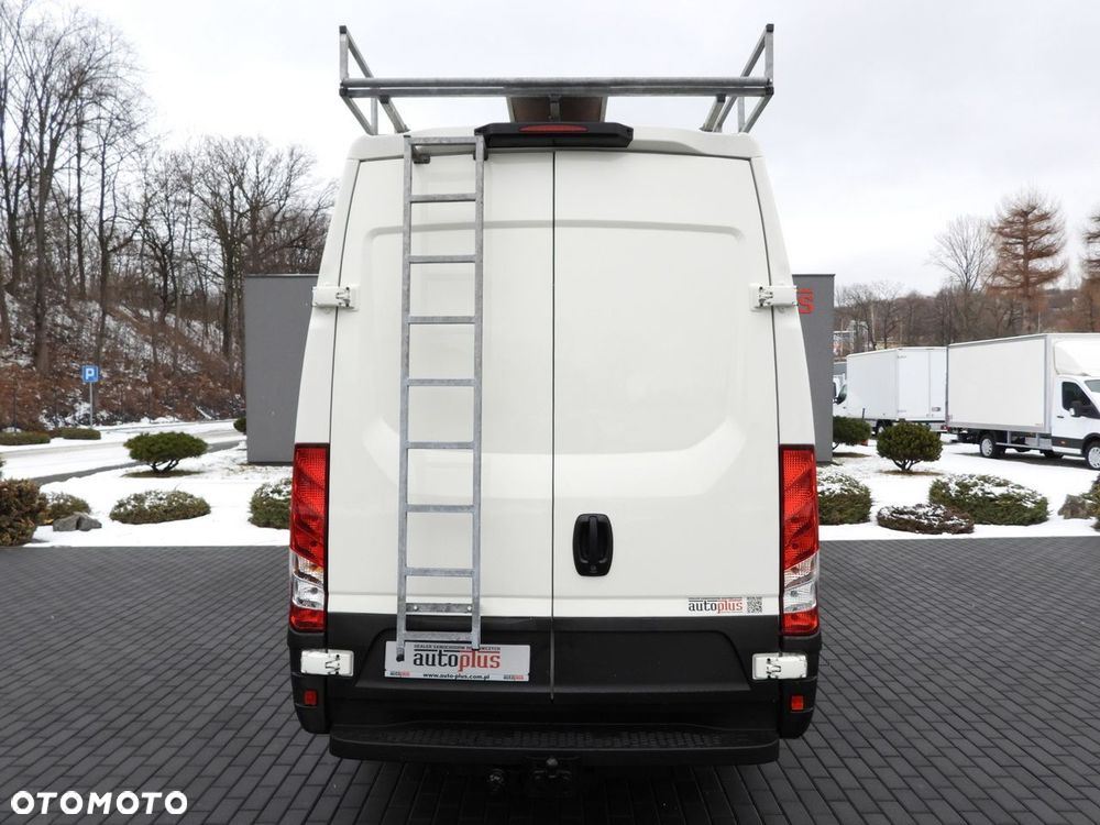 Iveco DAILY 35S14 FURGON BRYGADÓWKA 7 MIEJSC TEMPOMAT  140KM - 12